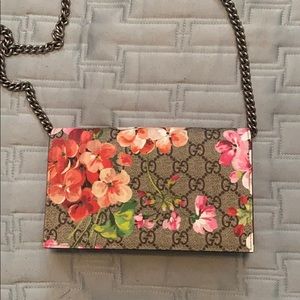 Gucci Supreme Wallet On Chain Purse